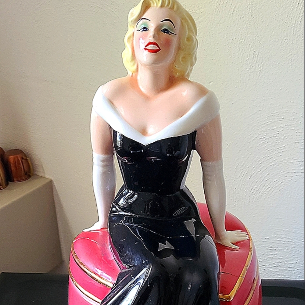 Cookie jars